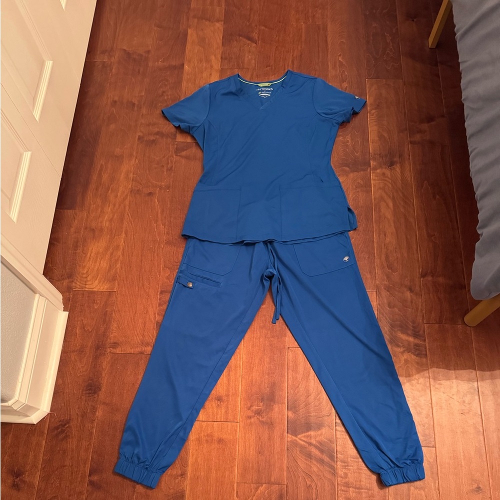 Healing Hands HH Works Royal Blue Scrub Set -small